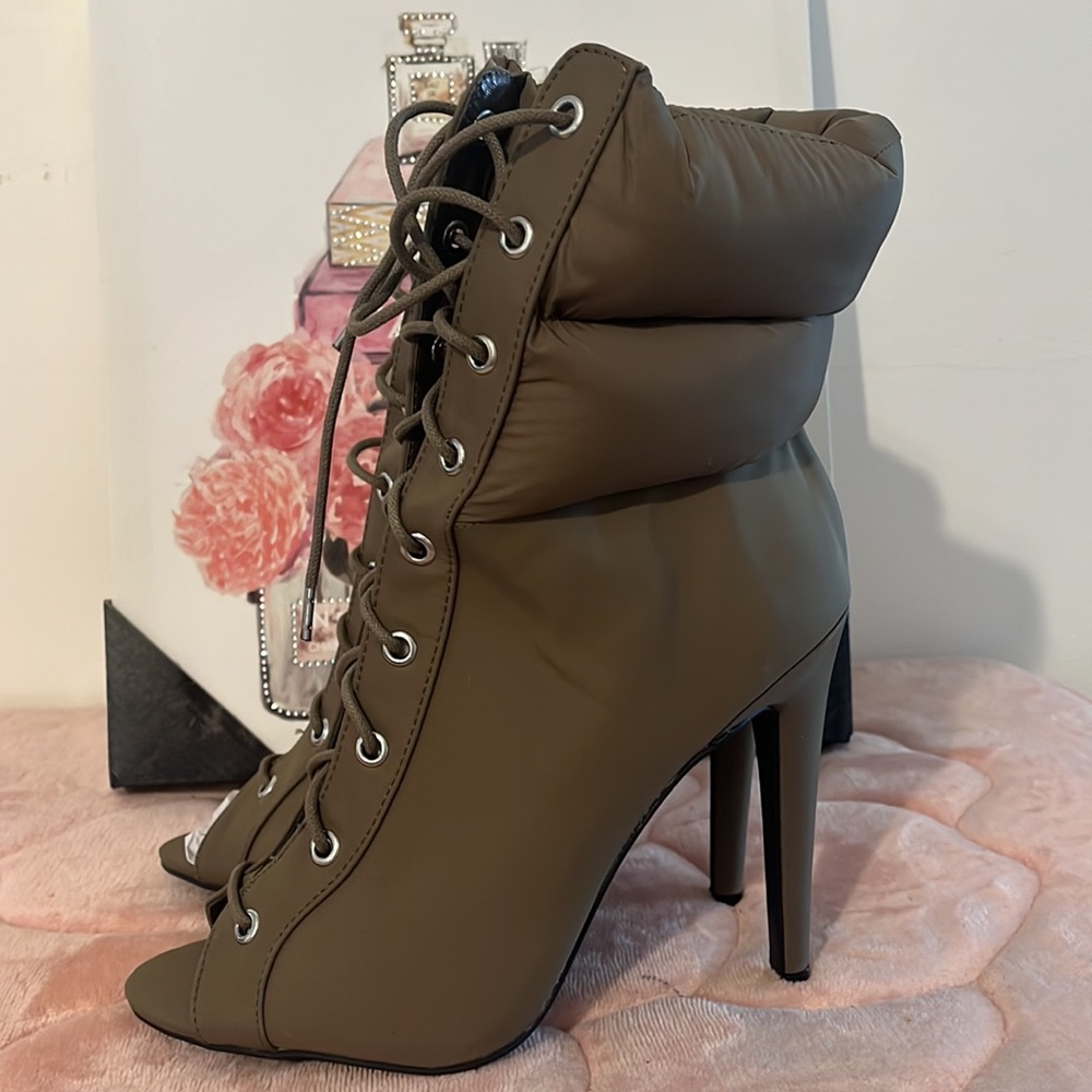 Green Ankle Boots String Up Peep Toe - image 2